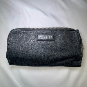 Kenneth Cole Reaction Textured Black Toiletry Bag